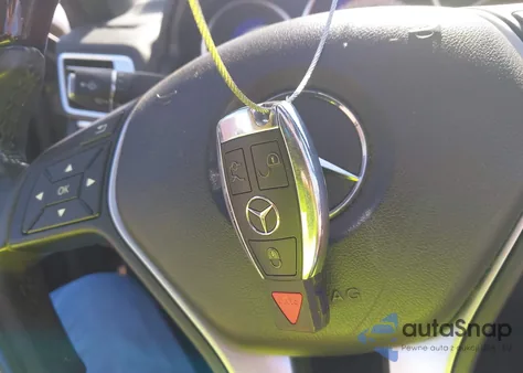 2014 Mercedes-Benz E 350 из США, поврежденный, VIN WDDKK5KF2EF230389